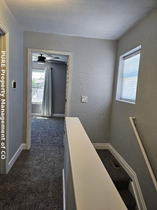 Building Photo - 3 BR 2 Bath home just outside of Downtown Denver!