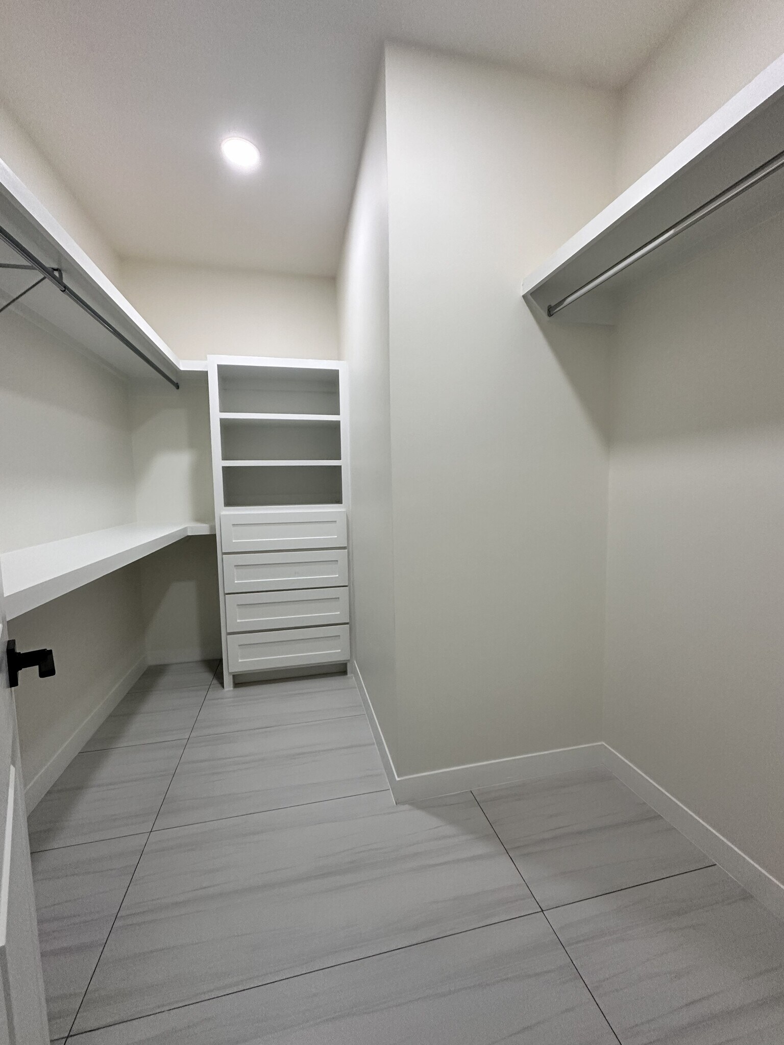 Building Photo - 11313 N 25th St