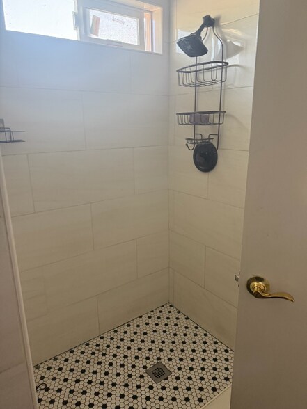 Building Photo - 4807 El Camino Ave