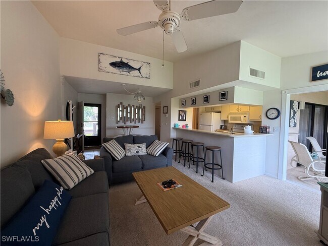 Building Photo - 5590 Trailwinds Dr
