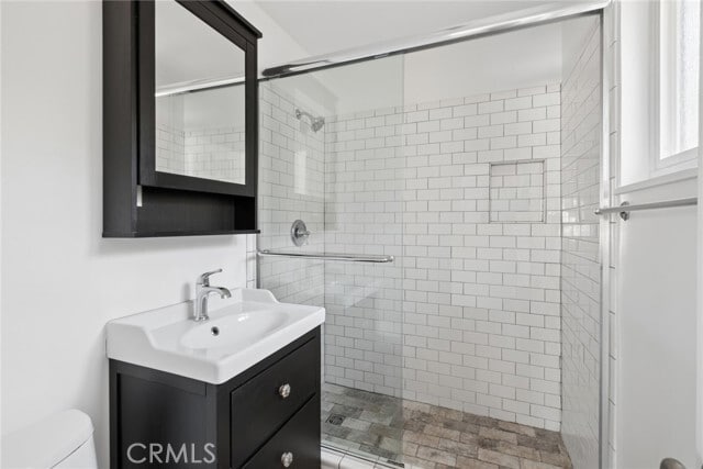 Building Photo - 241 E 21st St