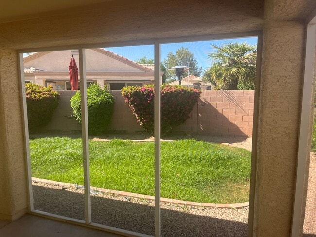 Building Photo - 2 Weeks Free Rent in Guard-Gated 55+ Community with Golf & Clubhouse