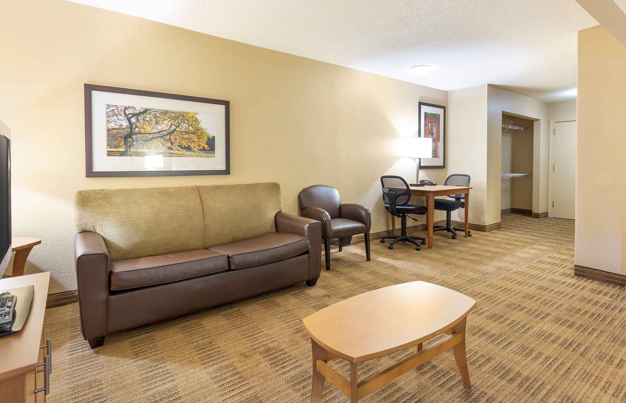 Building Photo - Furnished Studio-Raleigh - Cary - Regency Parkway South