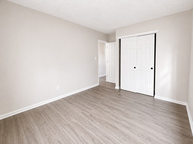 Building Photo - 3004 Weirton Dr