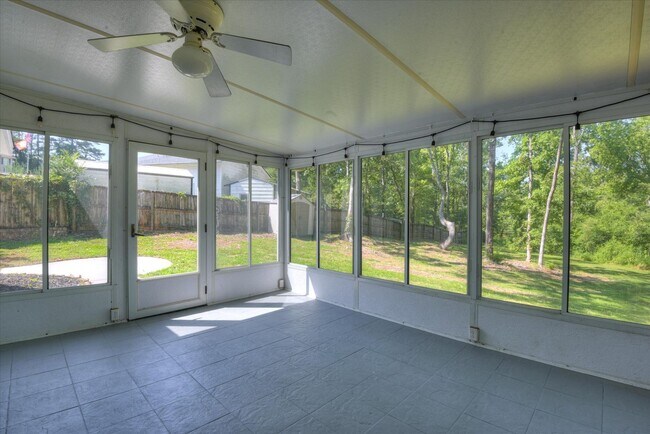 Building Photo - 630 Citation Ct