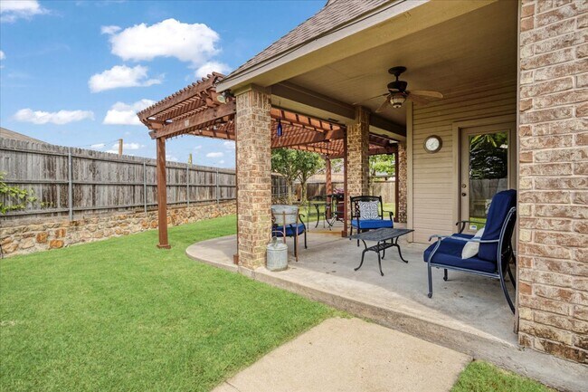 Building Photo - 1258 Greywood Dr