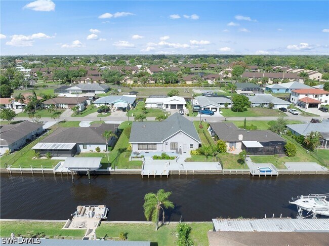 Building Photo - 7195 Reymoor Dr