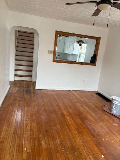 Building Photo - 1063 Pritz Ave