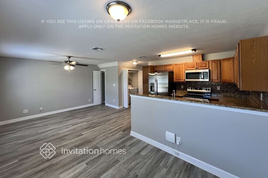 Building Photo - 171 Carol Susan Ln