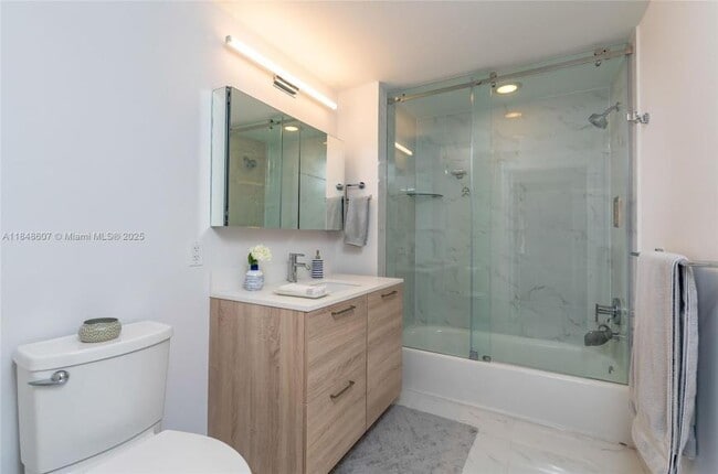 Building Photo - 2 bedroom in North Miami Beach FL 33160