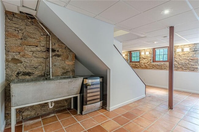 Building Photo - 1189 Reeder Cir NE