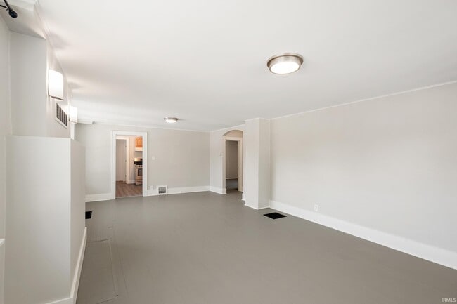 Building Photo - 1112 Park Ave