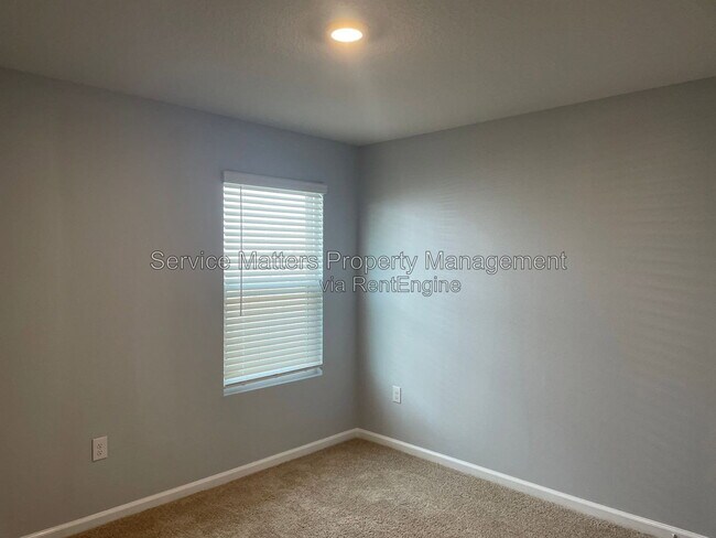 Building Photo - 5574 Galahad Trl