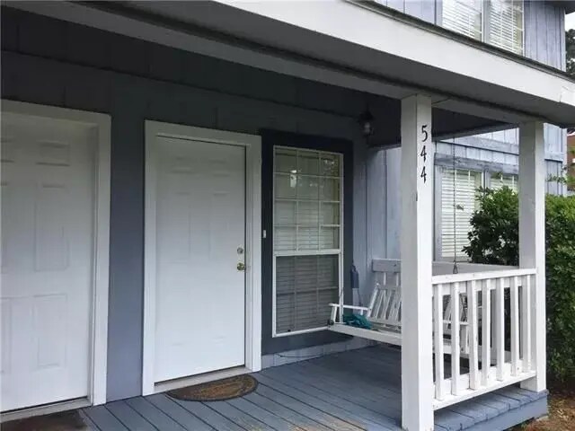 Porch w/Swing - 544 Cedarwood Dr