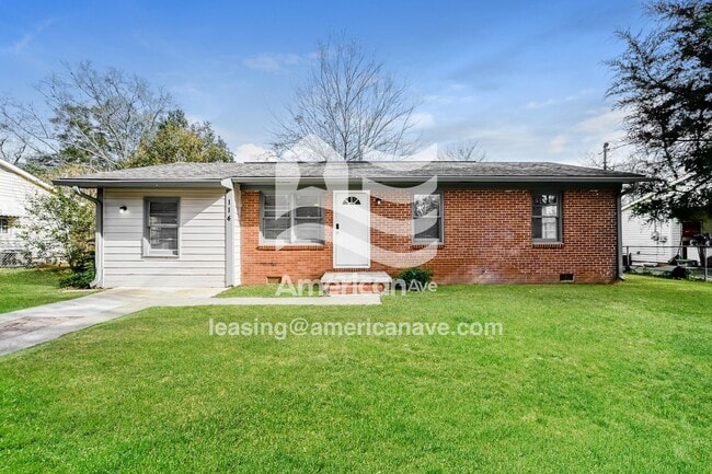 Building Photo - 114 Ravenwood Way