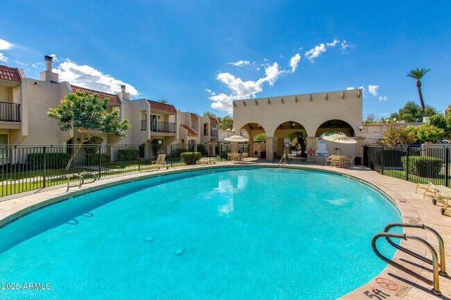 Building Photo - 8225 N Central Ave