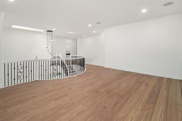 Building Photo - 3871 Venetian Way