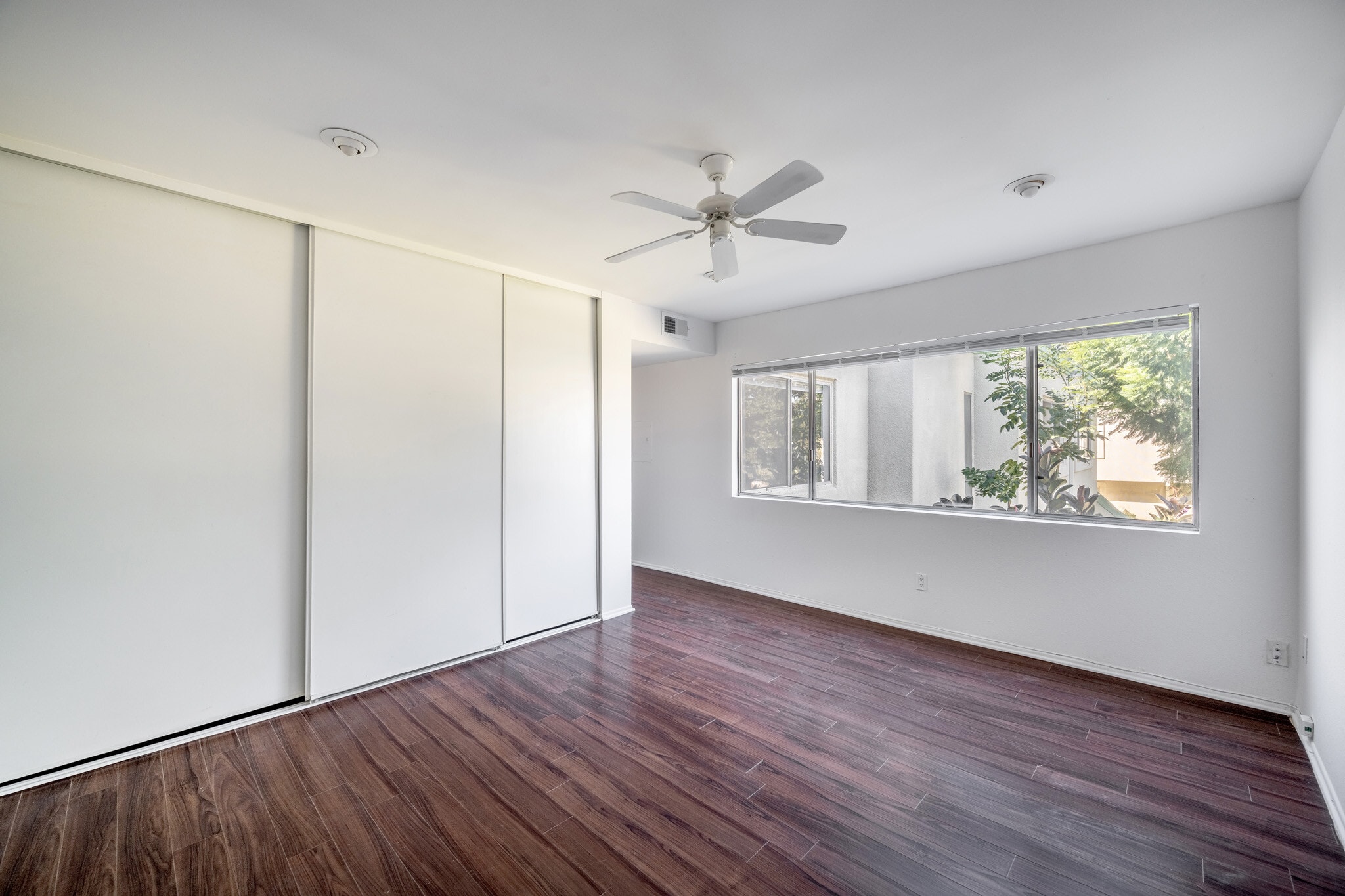 Building Photo - 18504 Mayall St