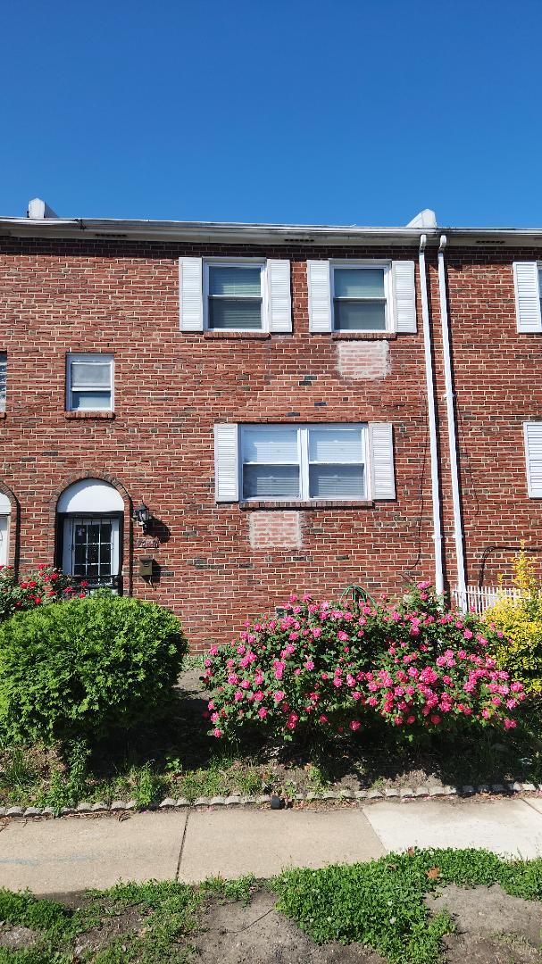 Primary Photo - 7028 Lark Pl