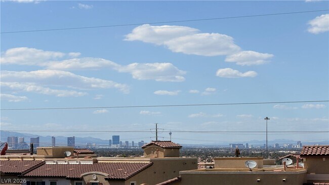 Building Photo - 61 Morning Mimosa Ct