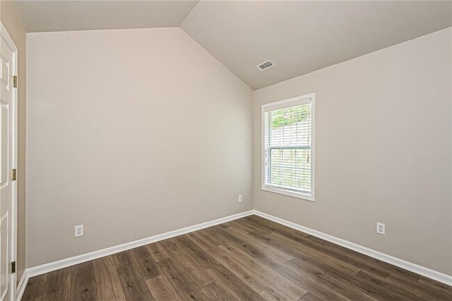 Building Photo - 3013 Grace Ct
