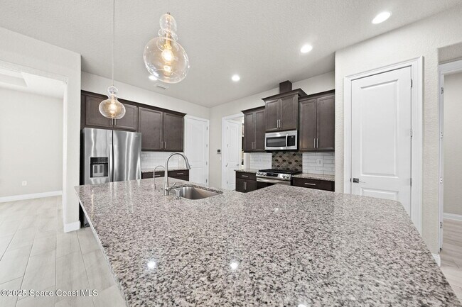 Building Photo - 4455 Negal Cir