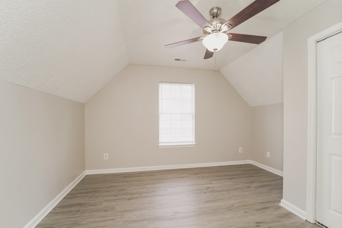 Building Photo - 3509 Nevin Brook Rd