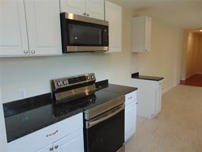 Building Photo - 2918 Ashglen Dr