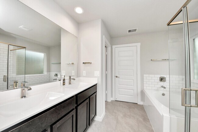 Building Photo - 18819 Allendale Frst Dr