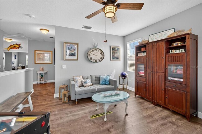 Building Photo - 5227 ADMIRAL POINTE Dr