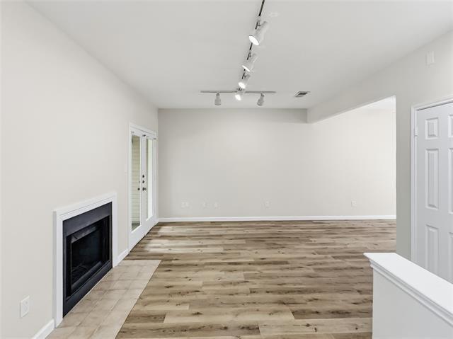 Building Photo - 7126 Holly Hill Dr
