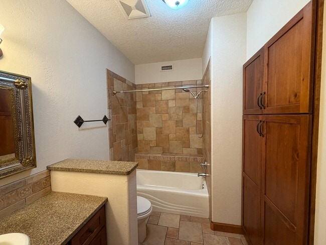 Building Photo - Beautiful 3 Bedroom Single Story Custom Home Plus Office Available Near Tramway Blvd NE & I-40!