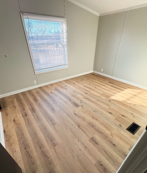 Building Photo - 2552 Smith Ave