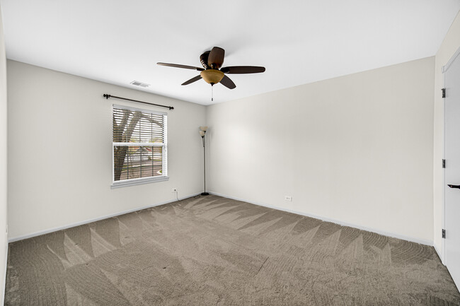 Building Photo - 610 Berkley Ct