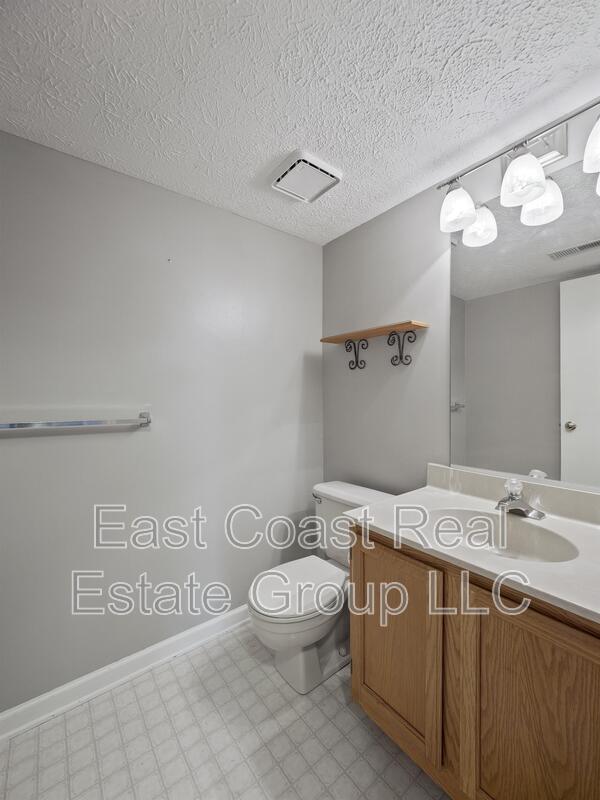 Building Photo - 6786 Wood Duck Ct