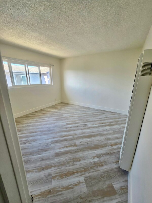 Building Photo - 734 N Inglewood Ave