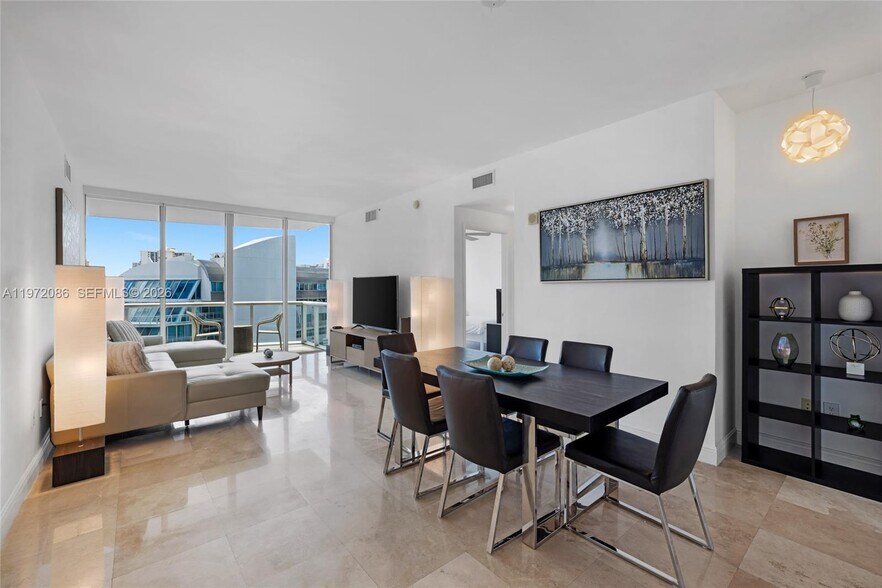 Building Photo - 3131 NE 188th St