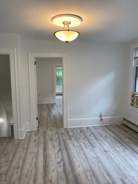 Building Photo - 55 Wetmore Ave