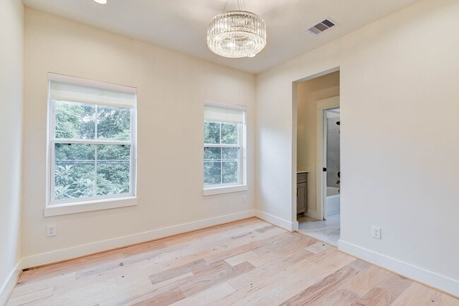 Building Photo - 5402 Wheatley St