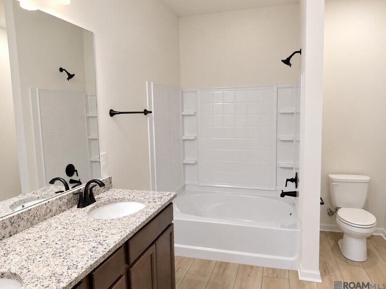 Building Photo - 23668 Sweetbriar Ct