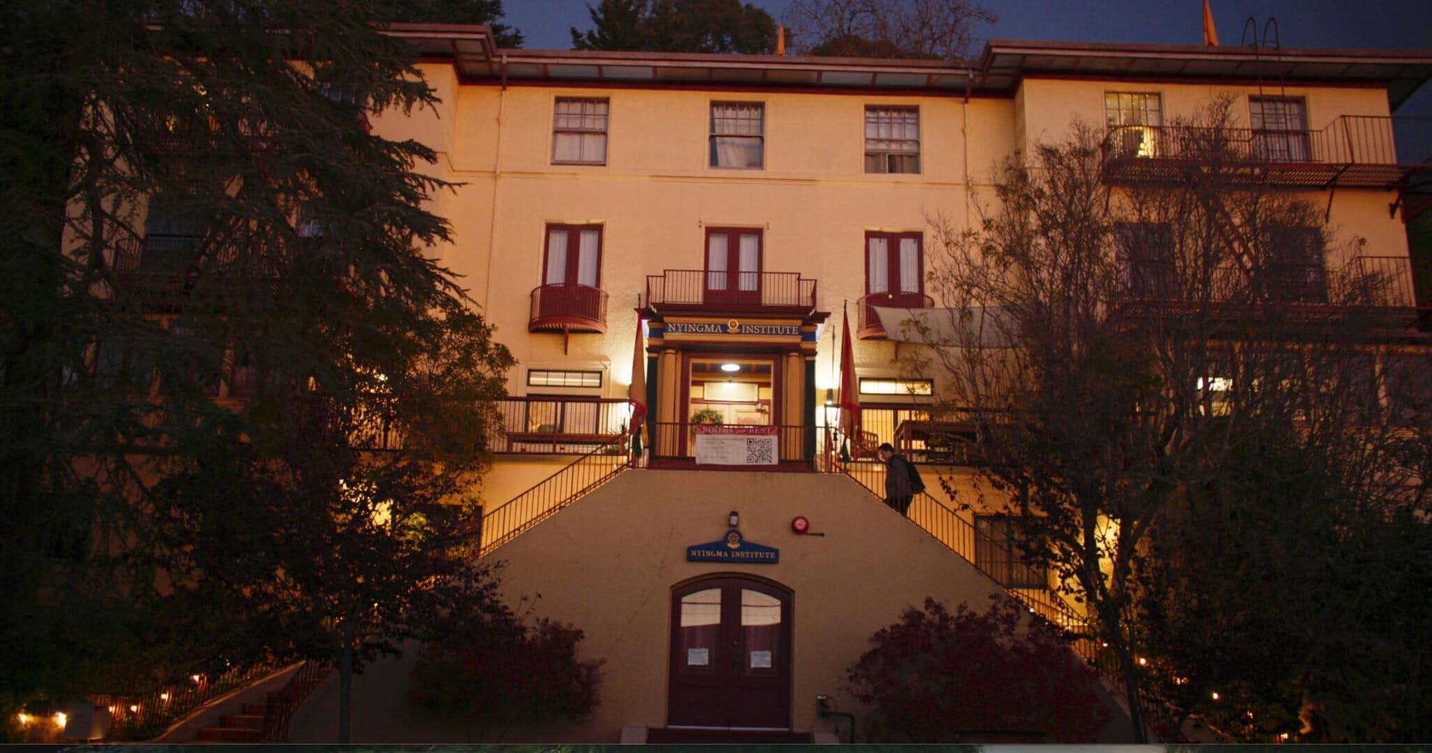 Building Photo - 1815 Highland Pl