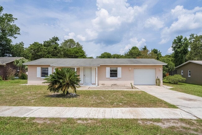 Building Photo - 1040 Dorado Dr