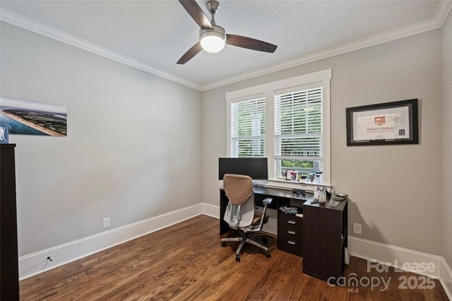 Building Photo - 126 N Smallwood Pl