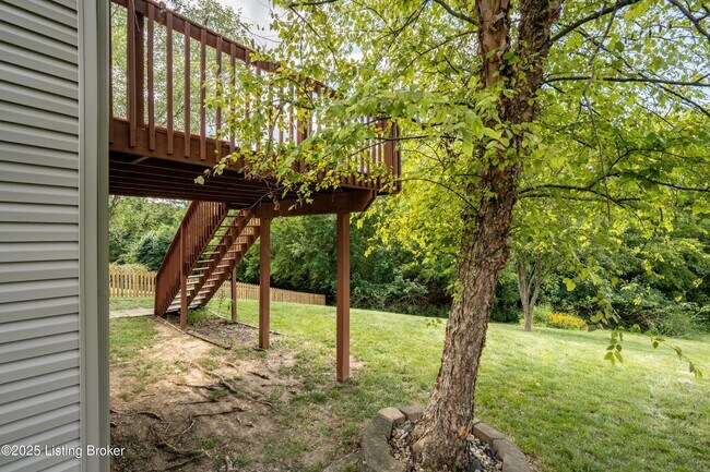 Building Photo - 1104 Miles View Ct