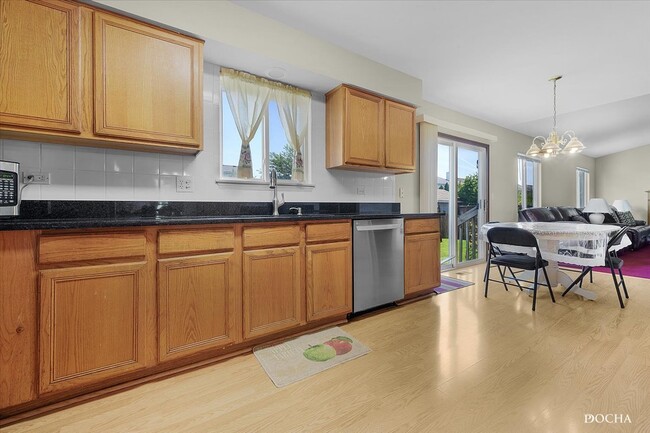 Building Photo - 2728 Bluewater Cir