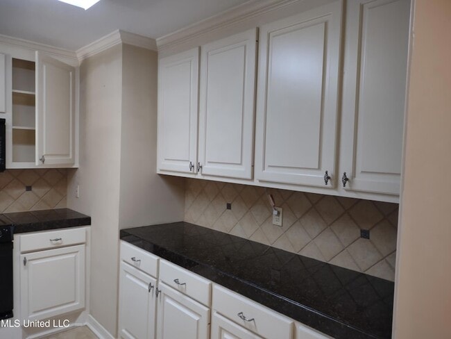Building Photo - 336 Pebble Creek Dr