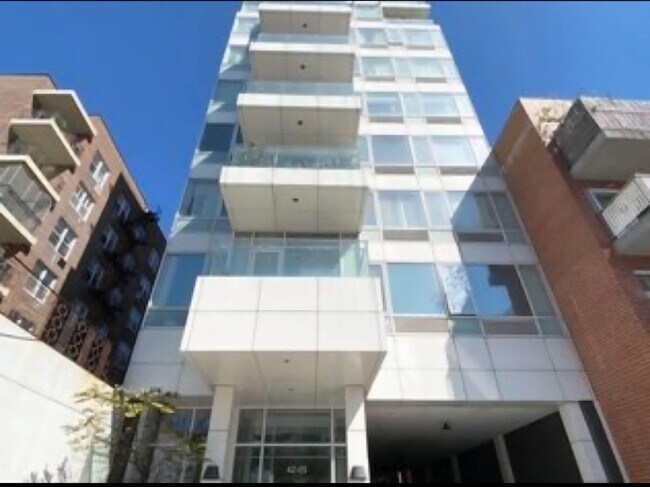 Primary Photo - 42-05 Parsons Blvd