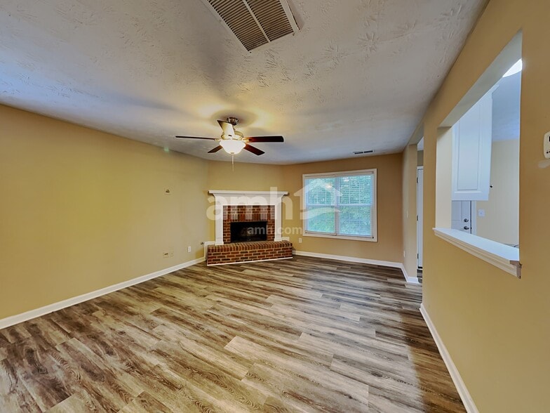 Building Photo - 2912 Canopy Cir