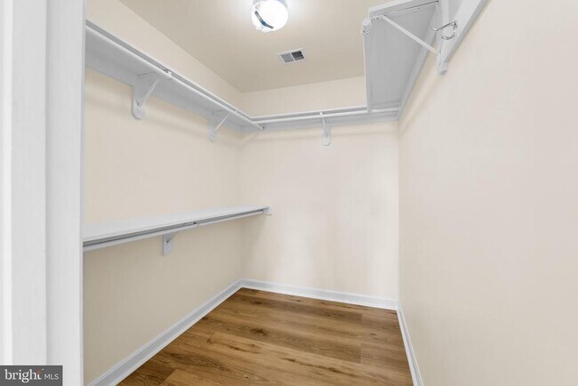 Building Photo - 1130 20th St S