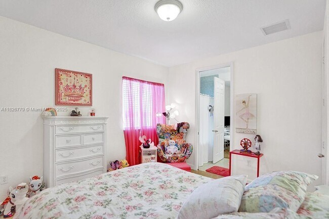Building Photo - 7722 SW 188th Terrace